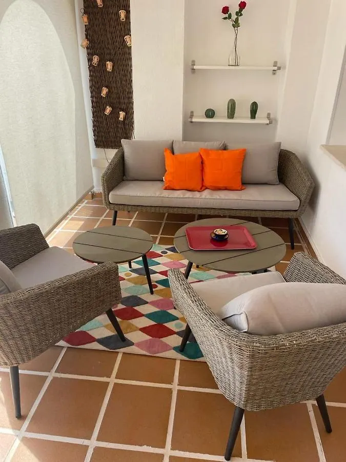 Encantador Piso Con Terraza Y Piscina Apartment Benalmadena