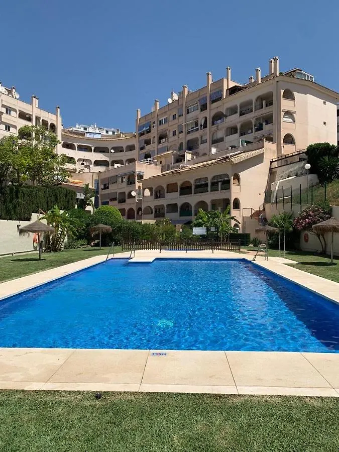 Encantador Piso Con Terraza Y Piscina Apartment Benalmadena