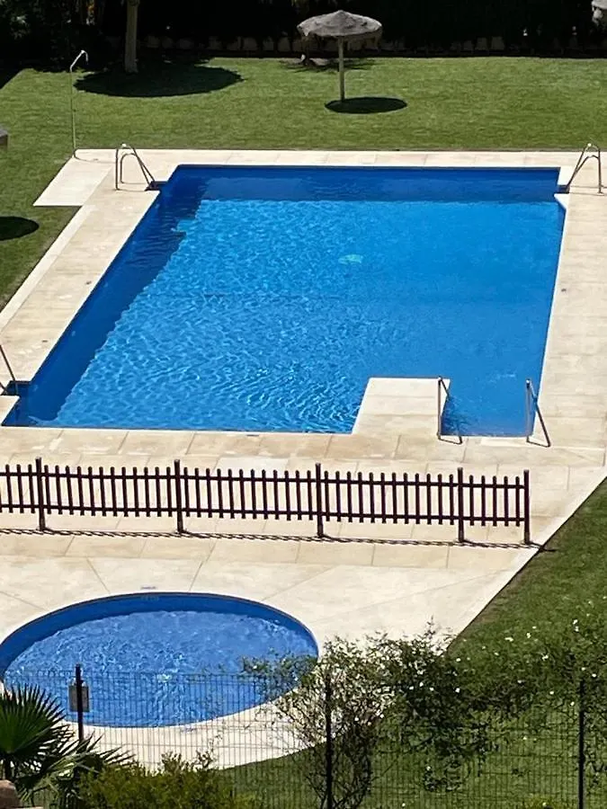 Encantador Piso Con Terraza Y Piscina location