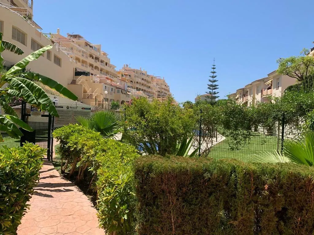 Encantador Piso Con Terraza Y Piscina Apartment Benalmadena Spain