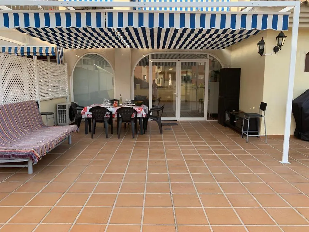 Encantador Piso Con Terraza Y Piscina Apartment Benalmadena 0*,  Spain