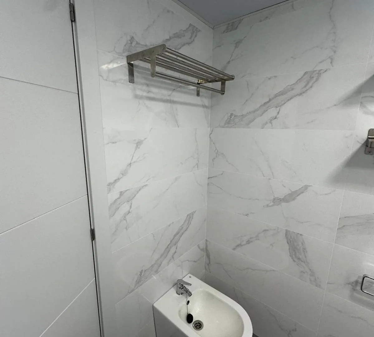Encantador Piso Con Terraza Y Piscina Apartment Benalmadena Spain